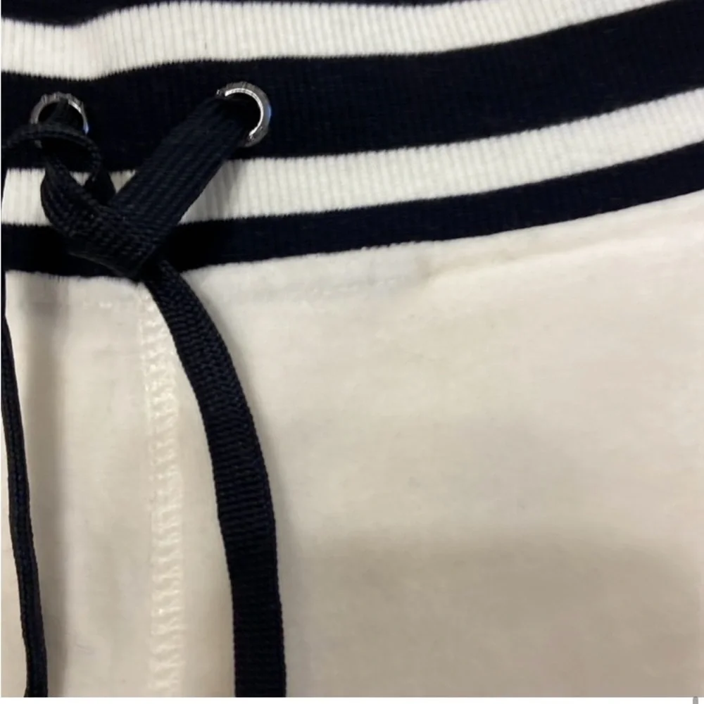 DKNY WINTER WHITE JOGGERS - Picture 7 of 10